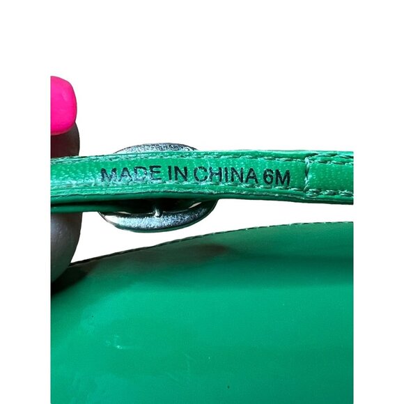 Ann Taylor Loft Gree flip Flops Size 6 - Picture 3 of 3